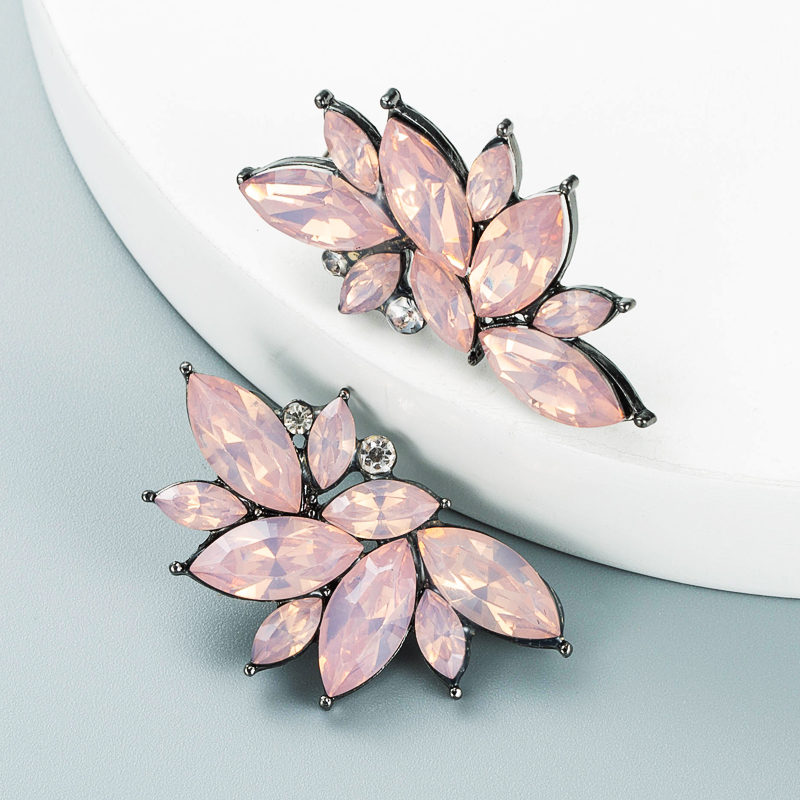 Geometric Flower Alloy Diamond-studded Rhinestone Full Diamond Earrings display picture 12