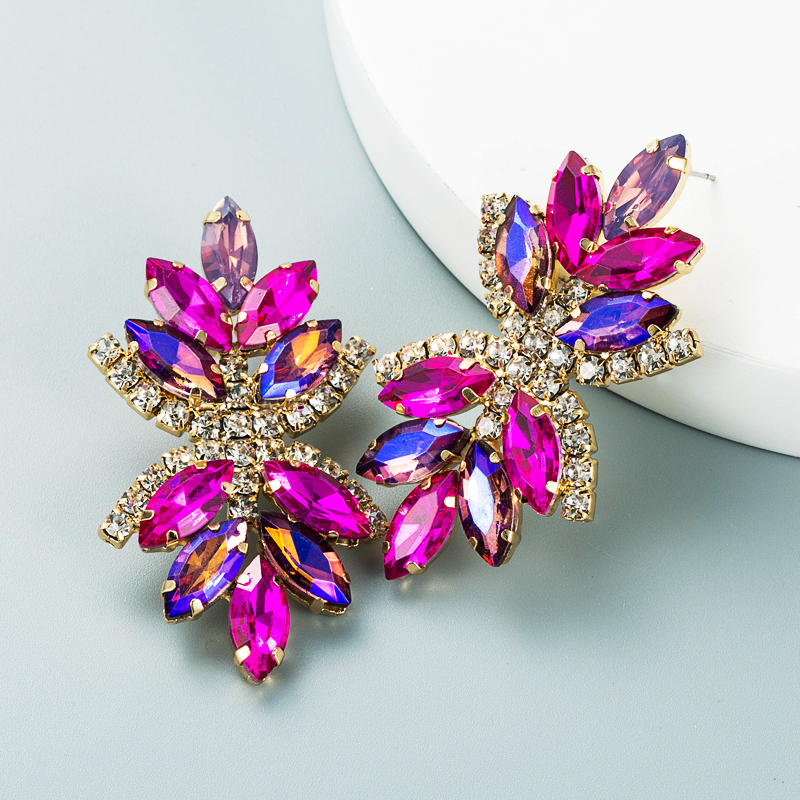 Retro Multi-layer Alloy Diamond Colored Rhinestone Flower Earrings display picture 7