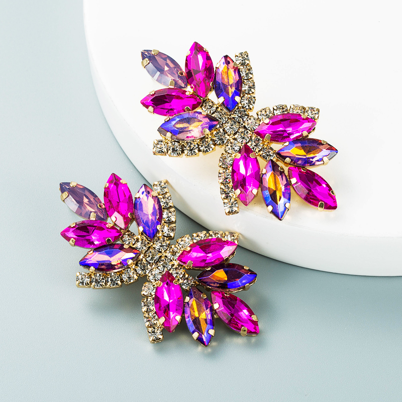 Retro Multi-layer Alloy Diamond Colored Rhinestone Flower Earrings display picture 8