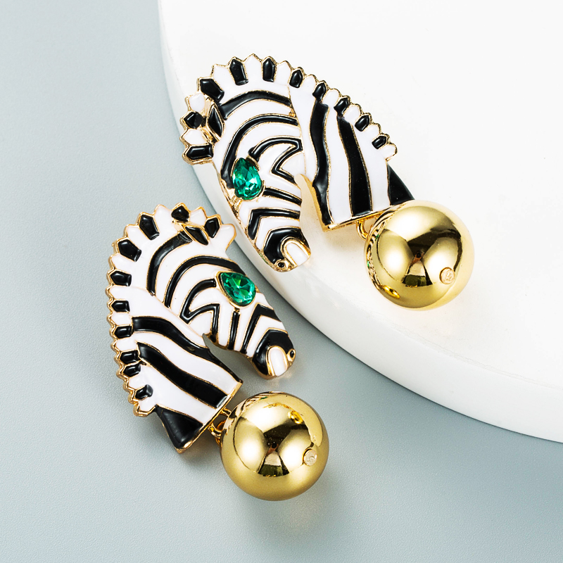 Personality Creative Animal Zebra Striped Horse Head Earrings display picture 6