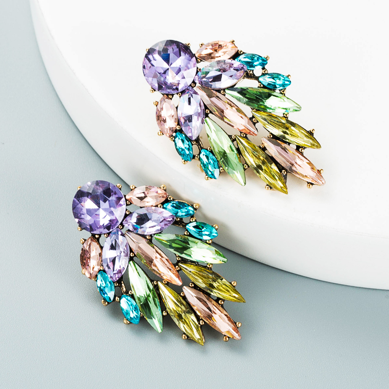 Fashion Color Rhinestone Series Alloy Leaf Shape Earrings display picture 4