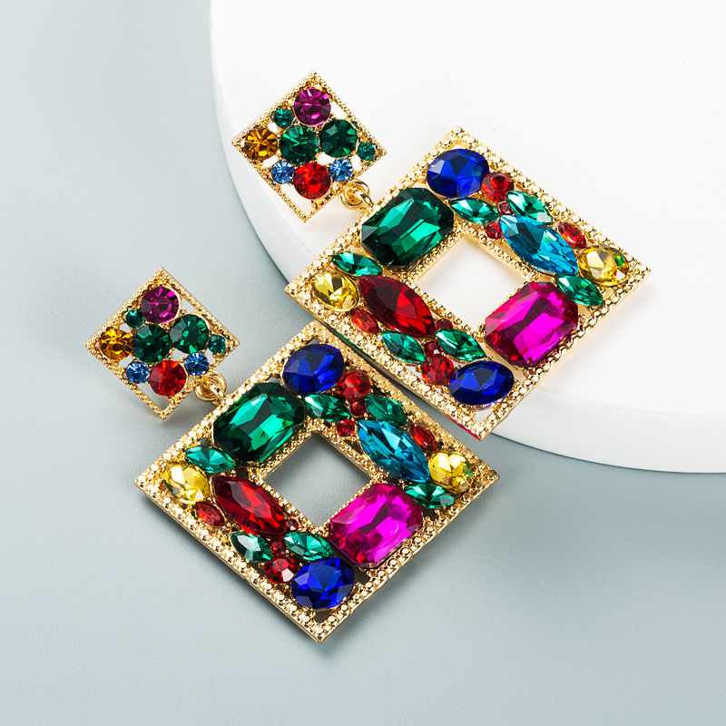 Baroque Style Alloy Glass Diamond Color Geometric Earrings display picture 8