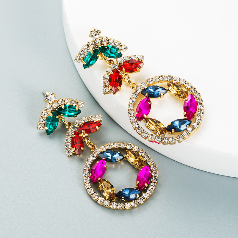 Fashion Creative Multi-layer Alloy Diamond-studded Rhinestone Color Flower Earrings display picture 5