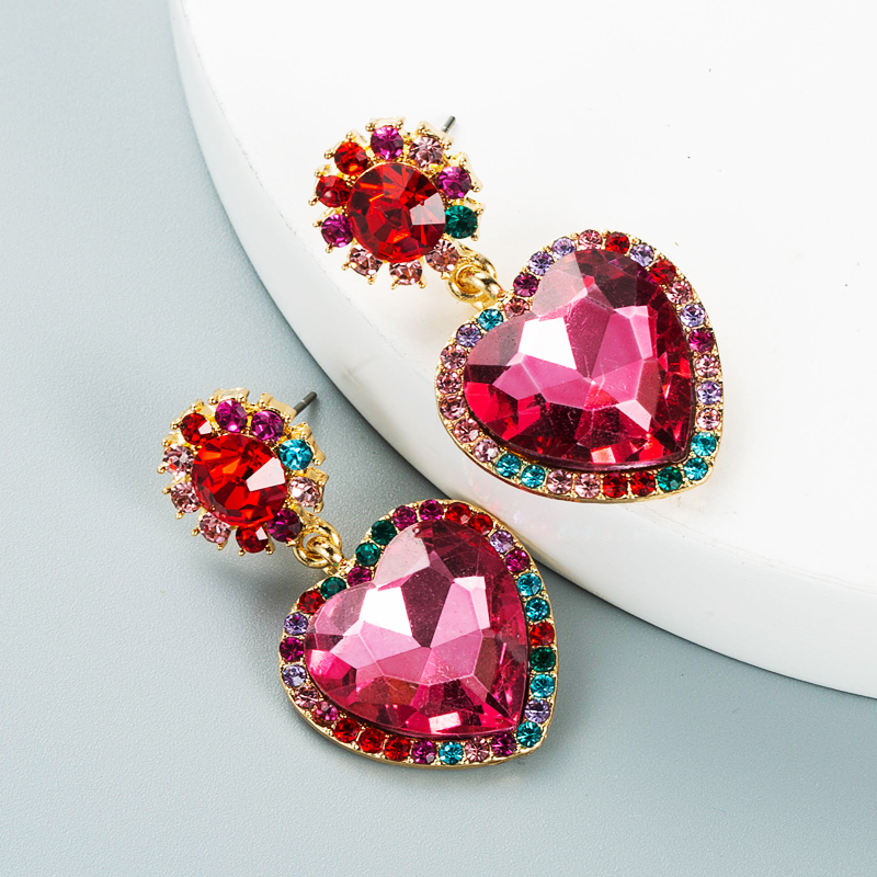 Creative Personality Alloy Studded With Rhinestone Glass Diamond Heart-shaped Earrings display picture 8
