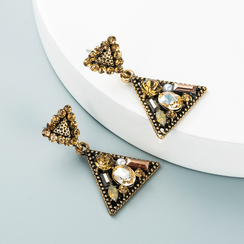 Creative Multi-layer Triangle Alloy Diamond-studded Geometric Earrings display picture 3