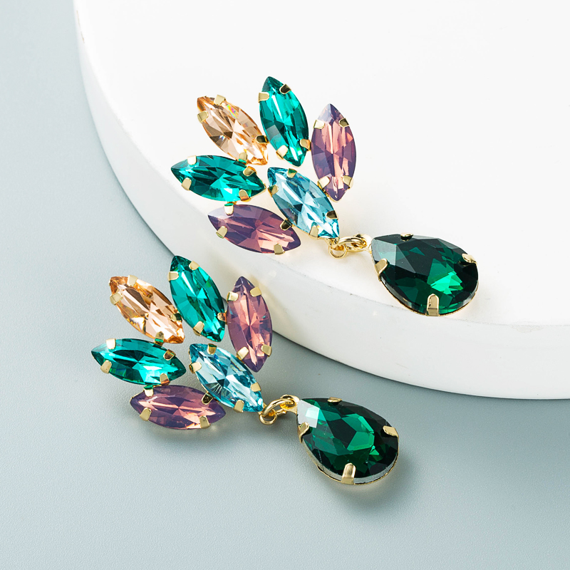 Korean Multi-layer Alloy Diamond-studded Flower Glass Diamond Earrings display picture 3