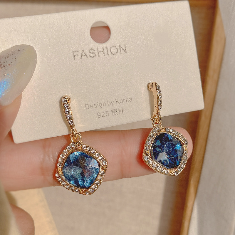 Blue Water Drop Retro Diamond Earrings Personality Fashion Temperament Earrings Female 2021 New Trendy Diamond Earrings display picture 1