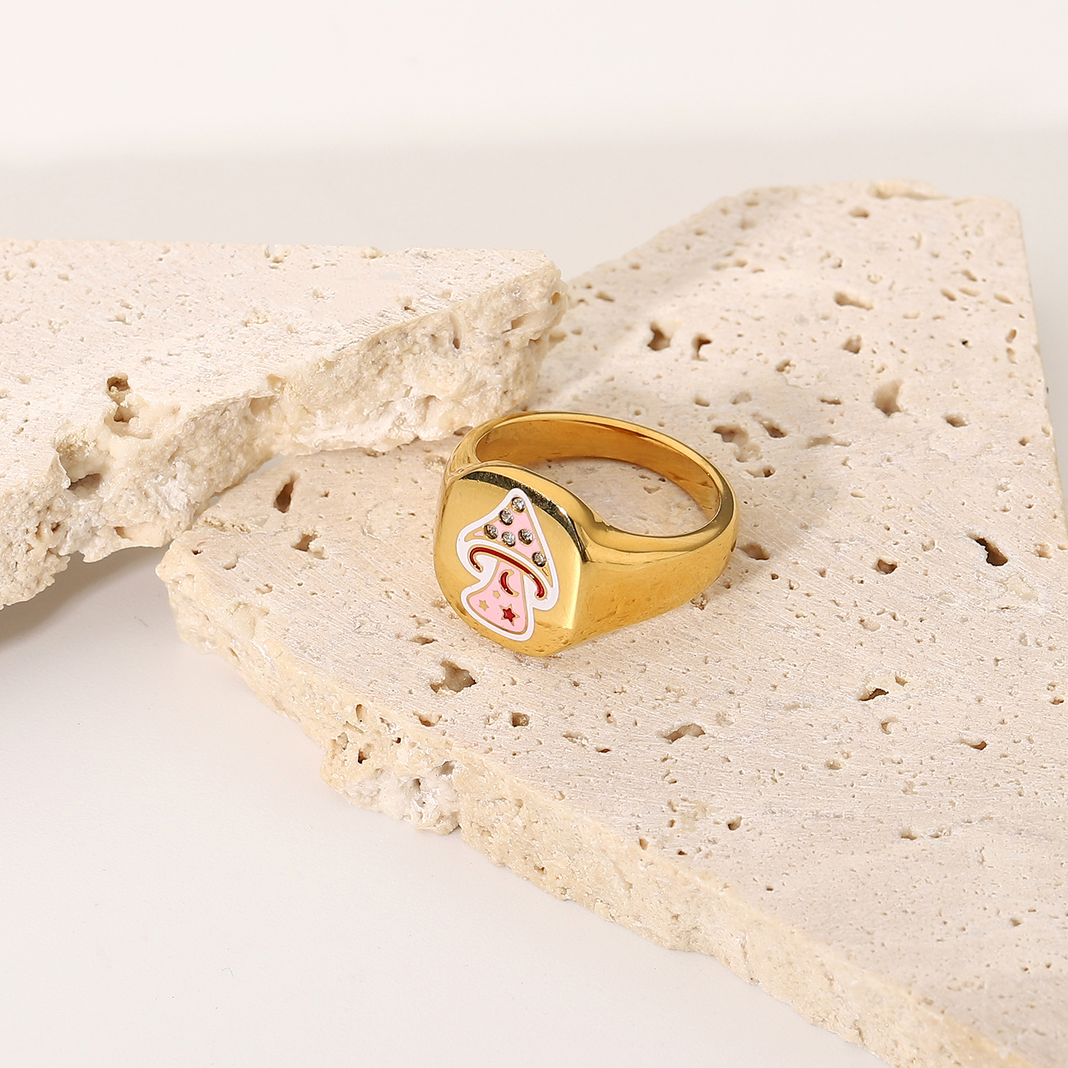 Cute Pink Mushroom Ring Dripping Oil Rhinestone Stainless Steel Mushroom Ring display picture 4