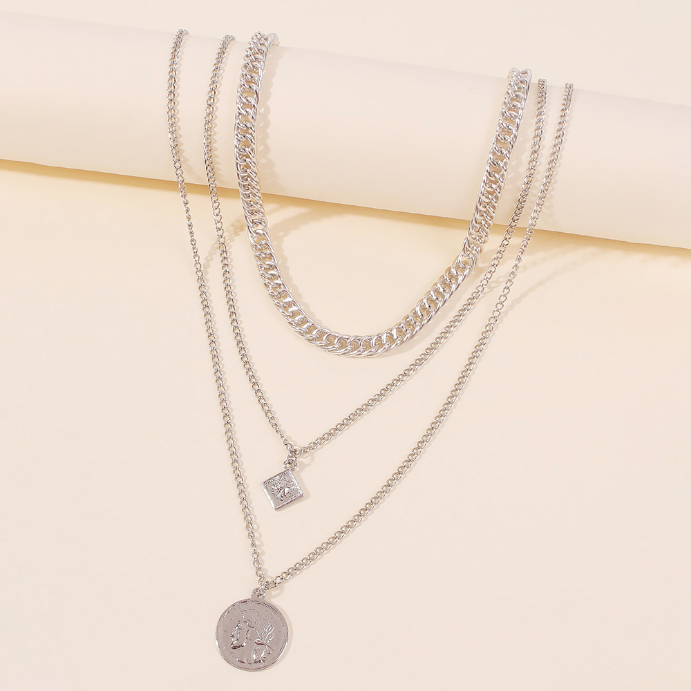 Einfache Mehrschichtige Halskette Mit Würfelmünzenanhänger display picture 4