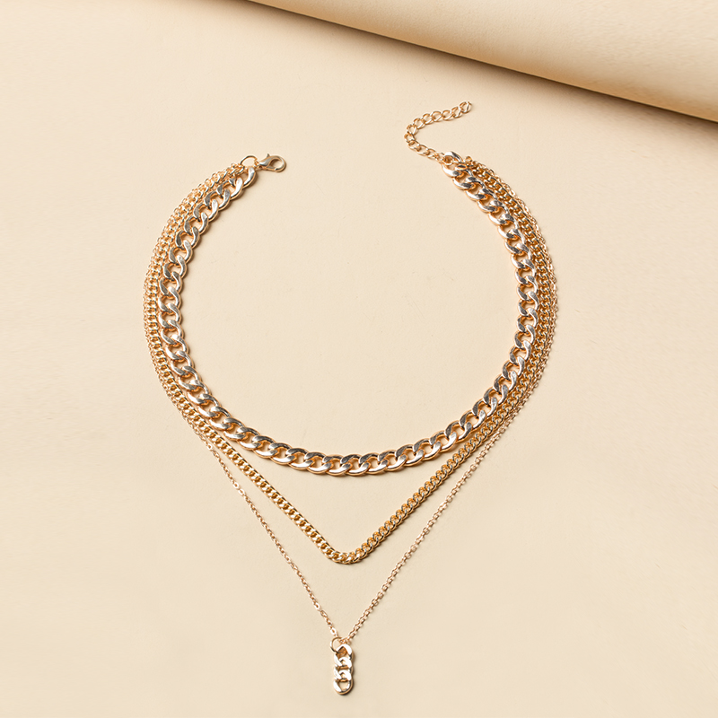 Metal Thick Chain Small Twist Three-layer Necklace display picture 4