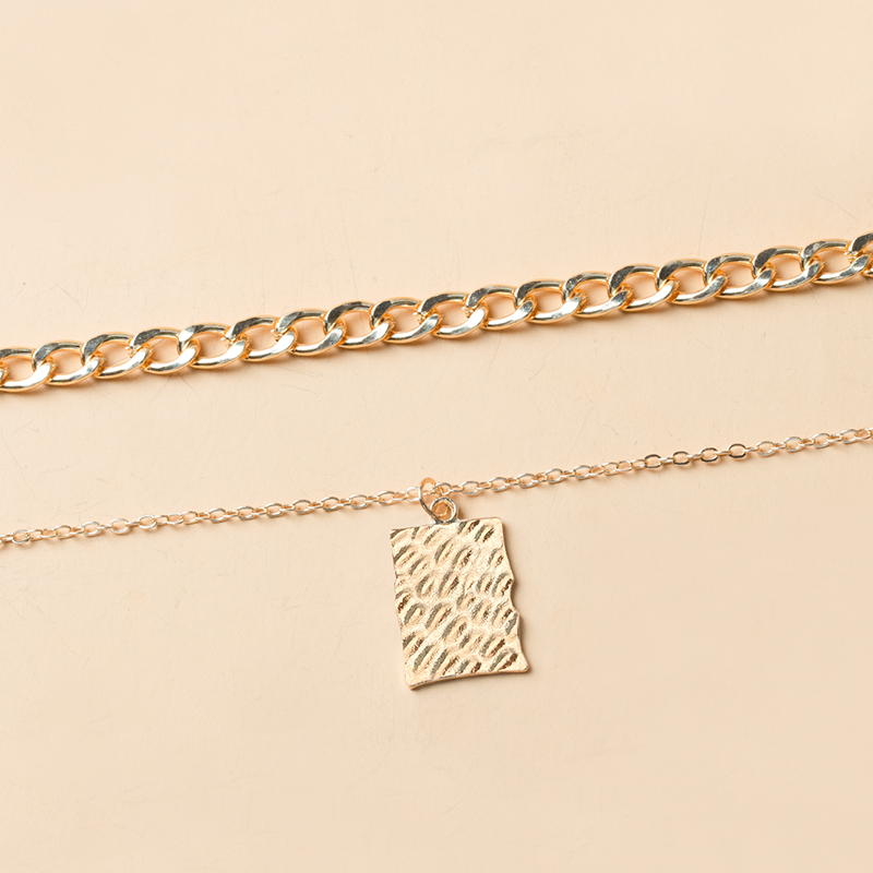 Zweilagige Halskette Mit Quadratischem Markenanhänger Aus Metall display picture 6