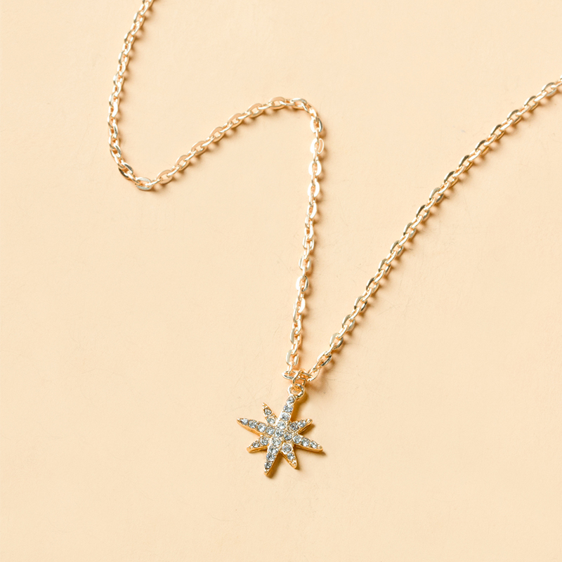 Collier Simple Étoile En Strass display picture 5