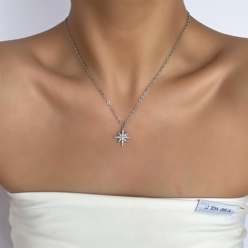 Collier Simple Étoile En Strass display picture 6