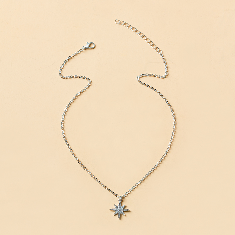 Collier Simple Étoile En Strass display picture 7