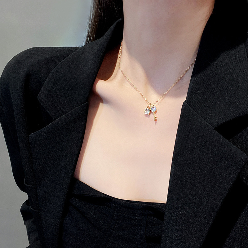 Titanium Steel Key Necklace With Zircon Clavicle Chain Korean Temperament Simple Personality Pendant display picture 3