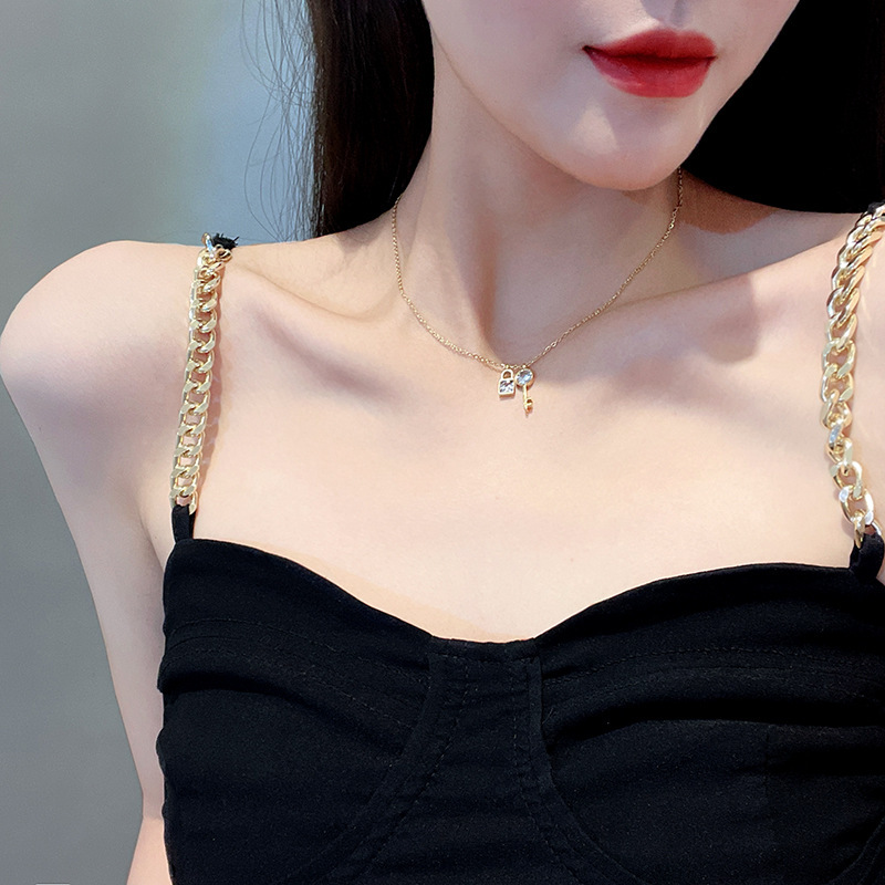Titanium Steel Key Necklace With Zircon Clavicle Chain Korean Temperament Simple Personality Pendant display picture 5