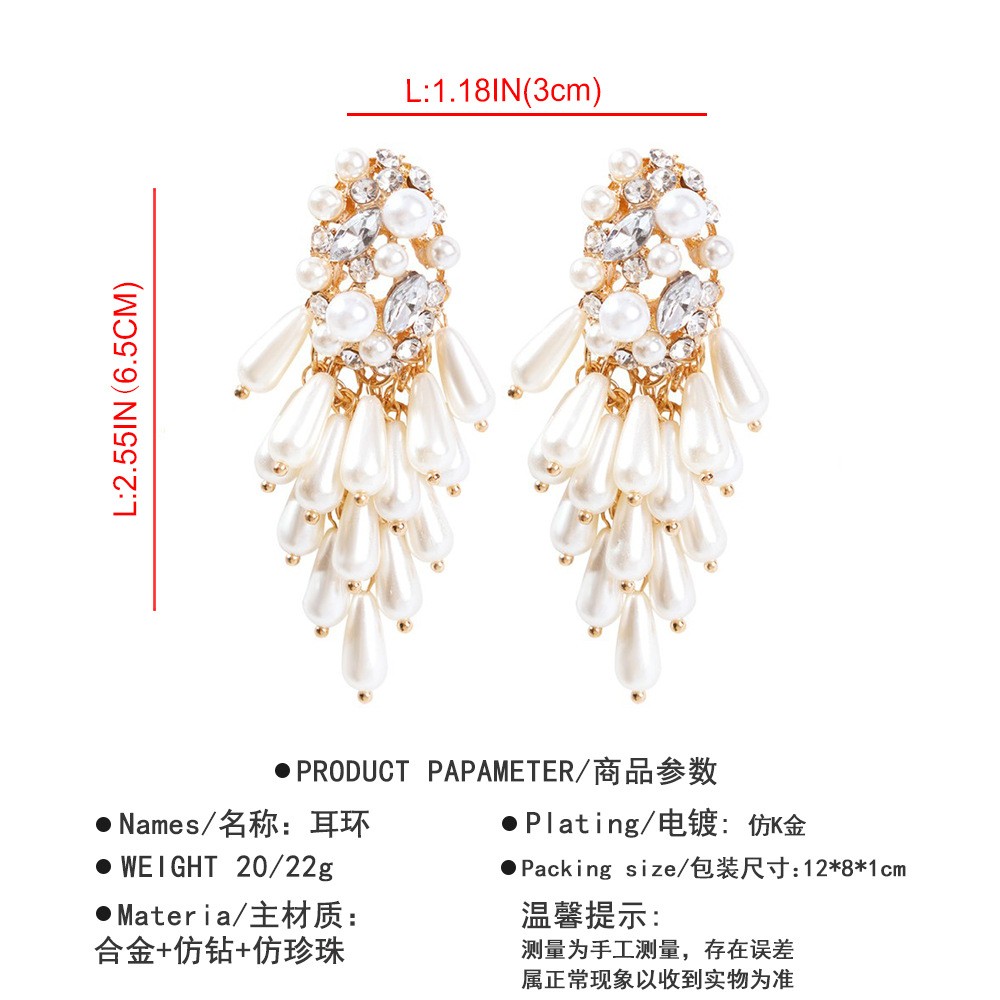 Personality Exaggerated Geometric Diamond Earrings display picture 1