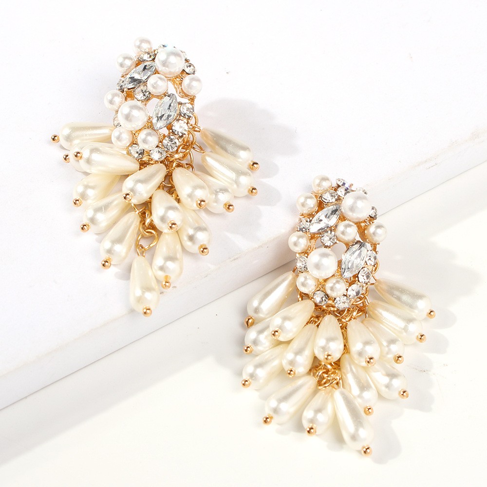 Personality Exaggerated Geometric Diamond Earrings display picture 4