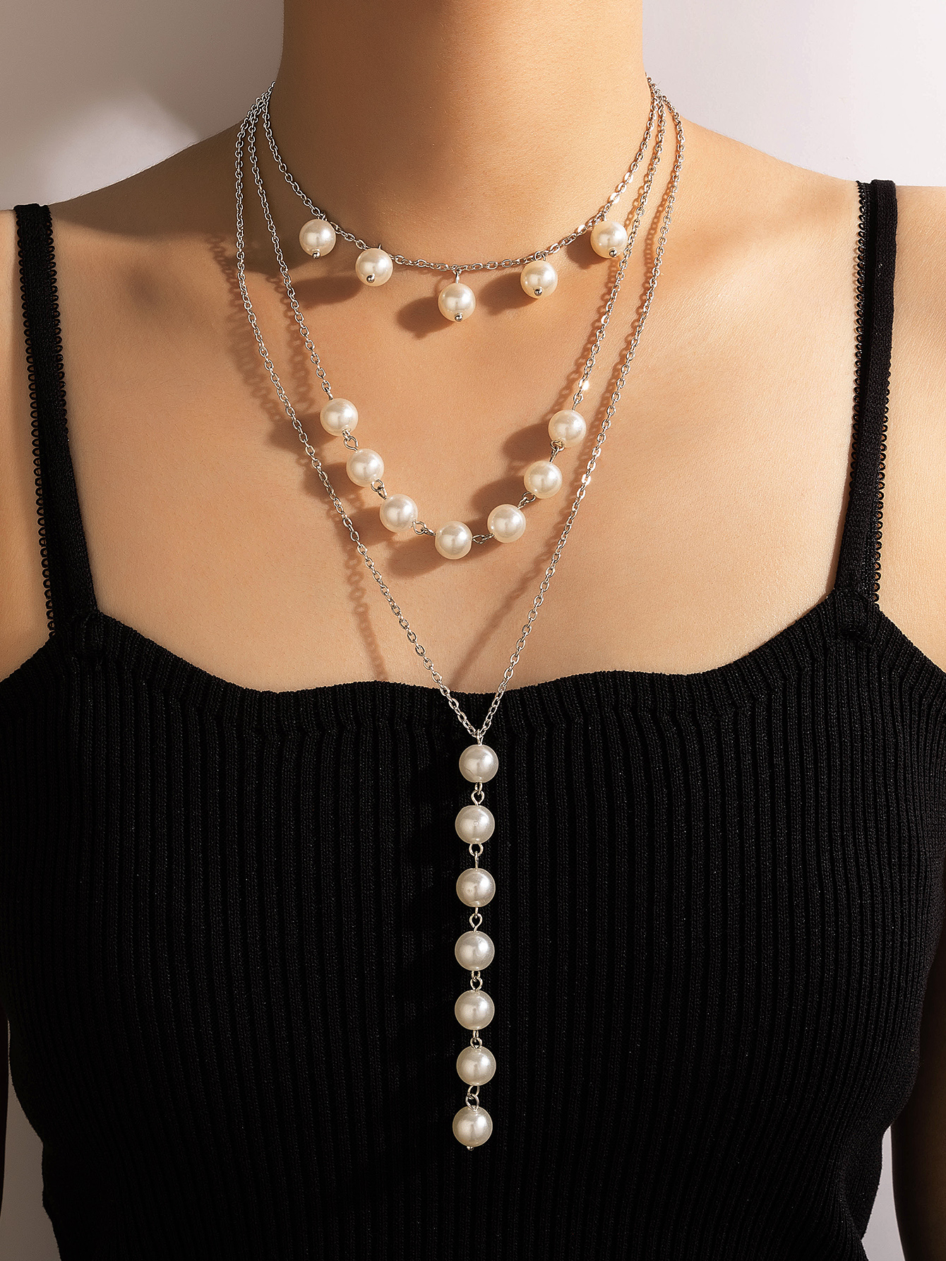 New Jewelry Pearl Heavy Metal Three-layer Necklace display picture 10