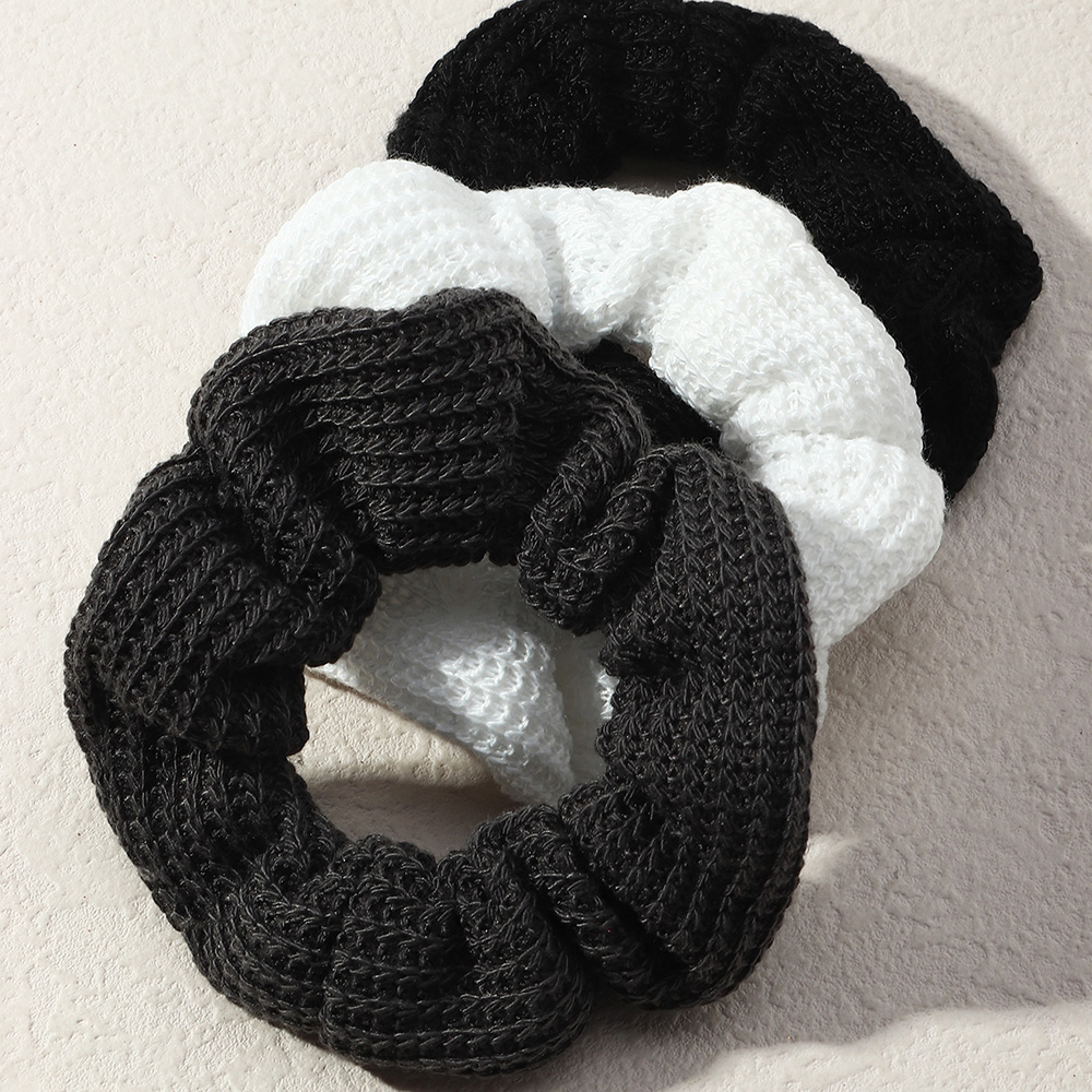 Autumn And Winter Knitted Hair Tie Set display picture 1