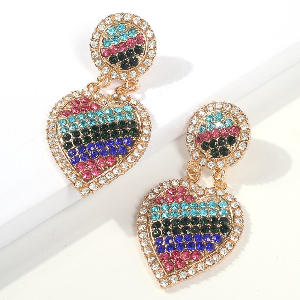 Fashion Alloy Heart Full Diamond Earrings display picture 5