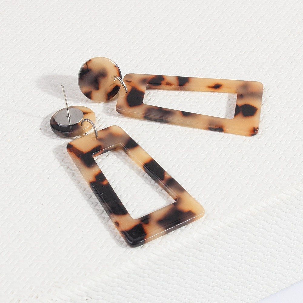 Fashion Exaggerated Acrylic Leopard Earrings Wholesale display picture 2