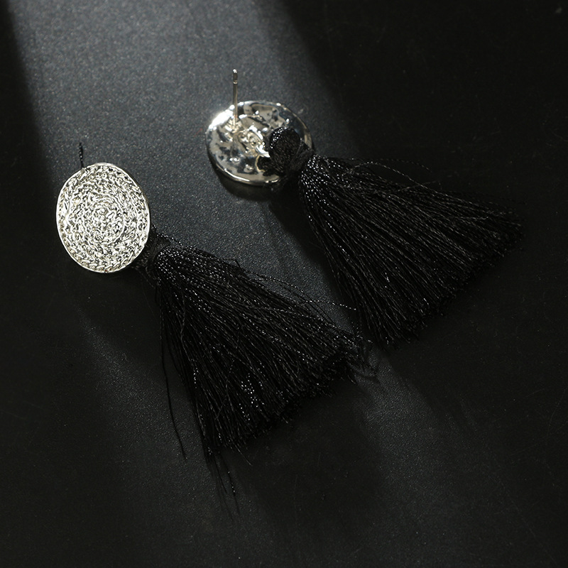 New Alloy Wheat Earrings Bohemia Ethnic Style Fringed Geometric Metal Grain Earrings display picture 9