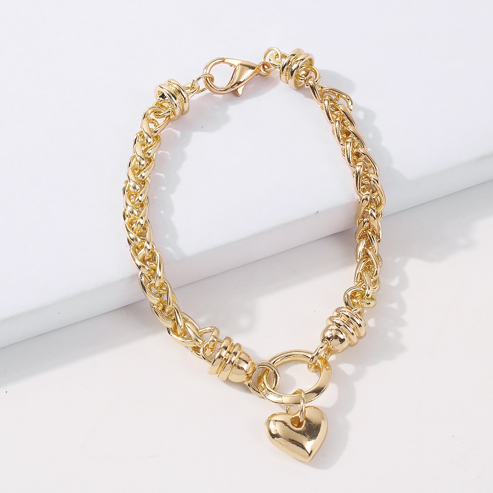 Fashion Geometric Heart Thick Alloy Bracelet Wholesale display picture 3