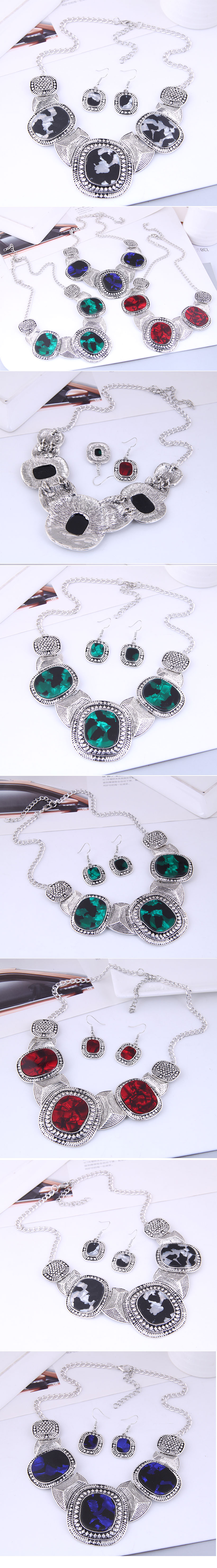 European And American Fashion Metal Geometric Plate Accessories Short Necklace Earrings Set display picture 1