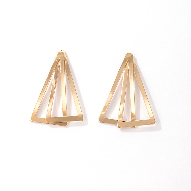 European And American Simple Exaggerated Geometric Alloy Earrings display picture 14