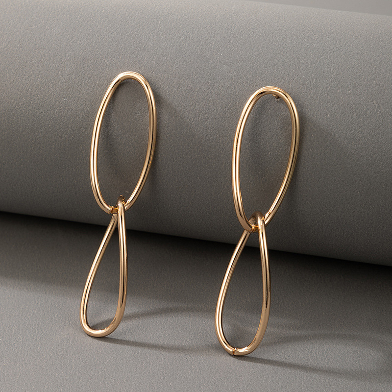European And American Simple Exaggerated Geometric Alloy Earrings display picture 27