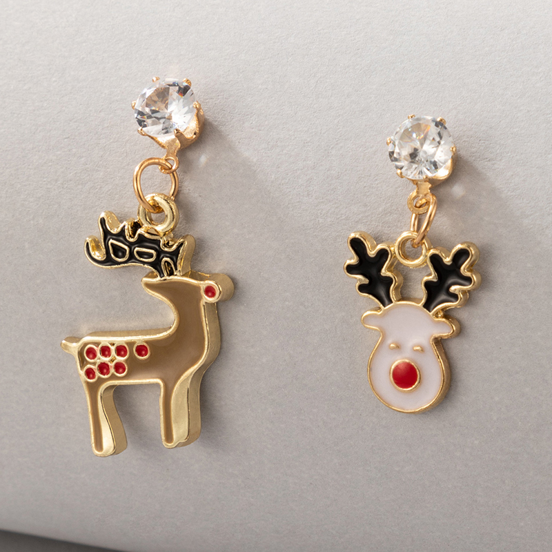 European And American Holiday Jewelry Christmas Elk Asymmetrical Earrings display picture 2