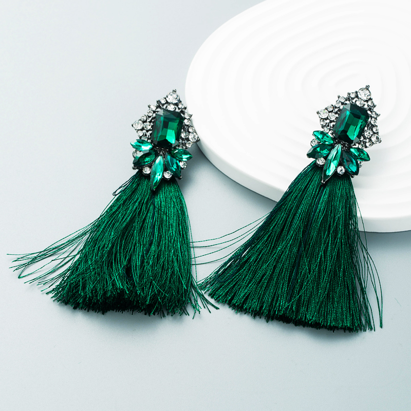 New Exaggerated Long Tassel Earrings With Diamonds Fashion Female Earrings Wholesale display picture 3