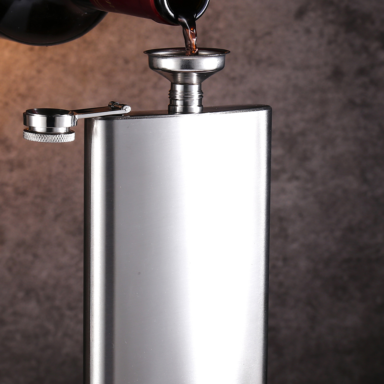 1pc Stainless Steel Hip Flask display picture 3
