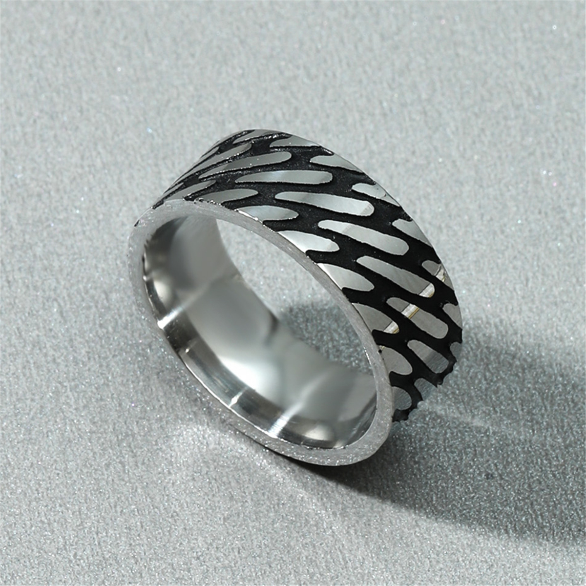 Men's Retro Titanium Steel Twill Ring Wholesale display picture 2