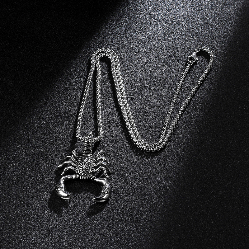 Men's Vintage Titanium Steel Crab Pendent Necklace 60cm display picture 2