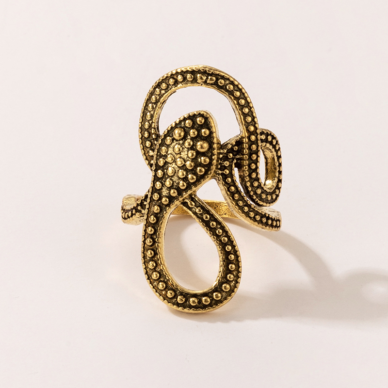 European And American Long Trend Snake Print Ring Punk Style Metal Animal Retro Exaggerated Snake Ring display picture 7
