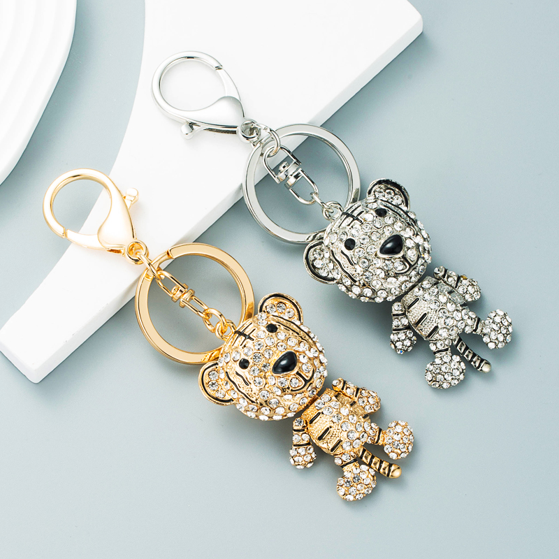 Fashion Creative Diamond Three-dimensional Small Tiger Metal Keychain Ladies Bag Ornaments display picture 3