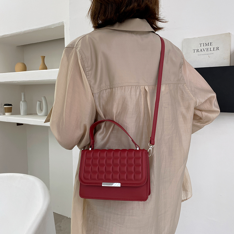 New Women's Classic Minimalist Flap Plaid Handbag Shoulder Bag display picture 5