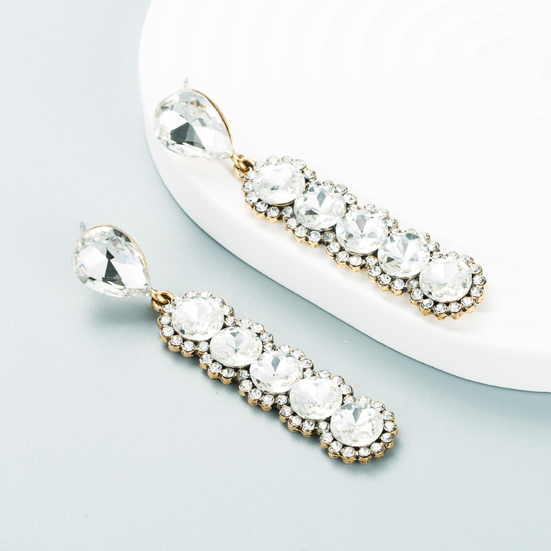Fashion Color Diamond Series Alloy Diamond Multi-layer Round Glass Diamond Earrings display picture 5
