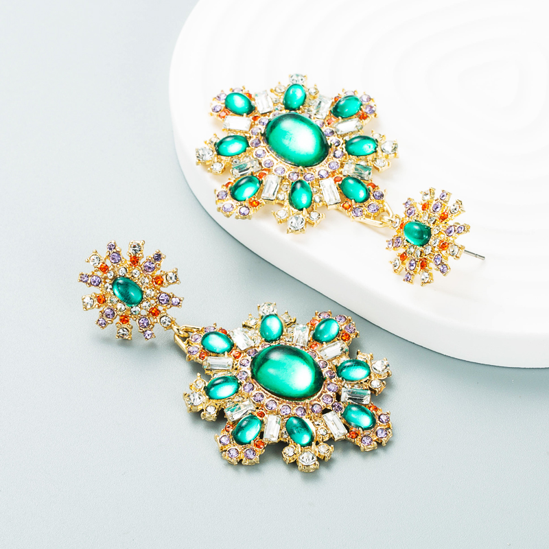 New Retro Palace Style Diamond Emerald Flower Earrings Exaggerated Temperament Earrings Accessories display picture 4