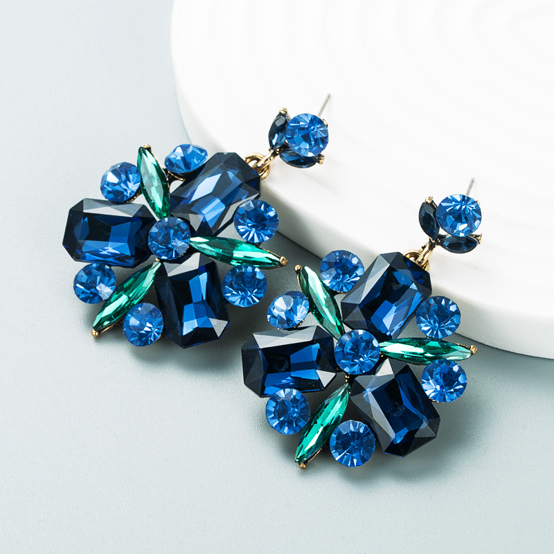 Fashion Alloy Diamond Rhinestone Glass Diamond Flower Geometric Earrings display picture 3