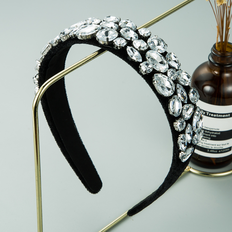 New Simple Baroque Shape Drop-shaped Glass Diamond Headband display picture 5