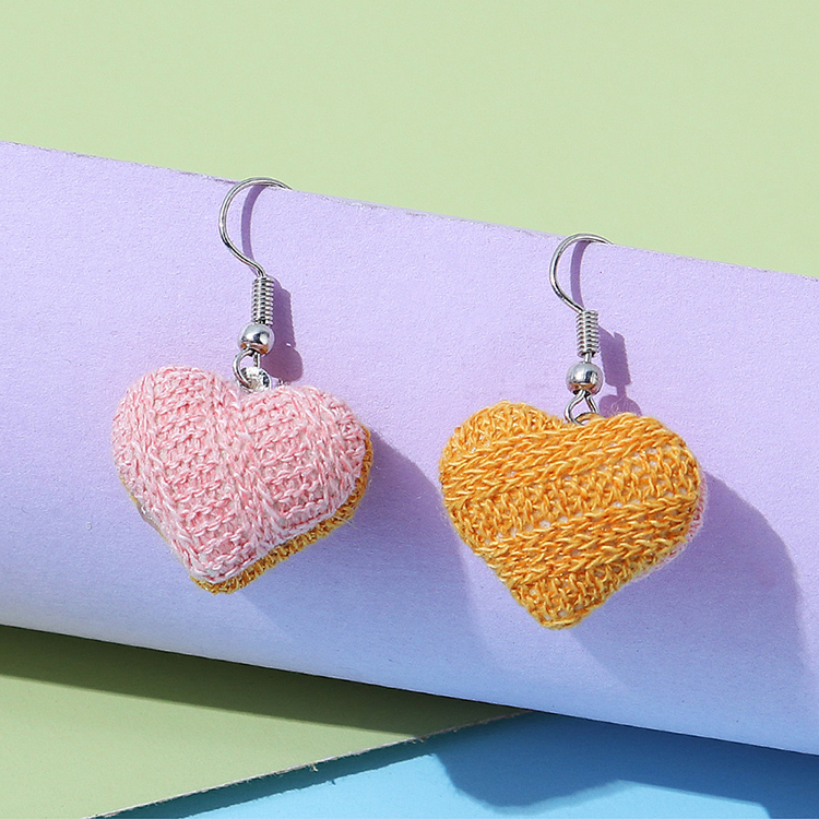 Korean Creative Popular Knitted Wool Peach Heart Earrings Wholesale display picture 1