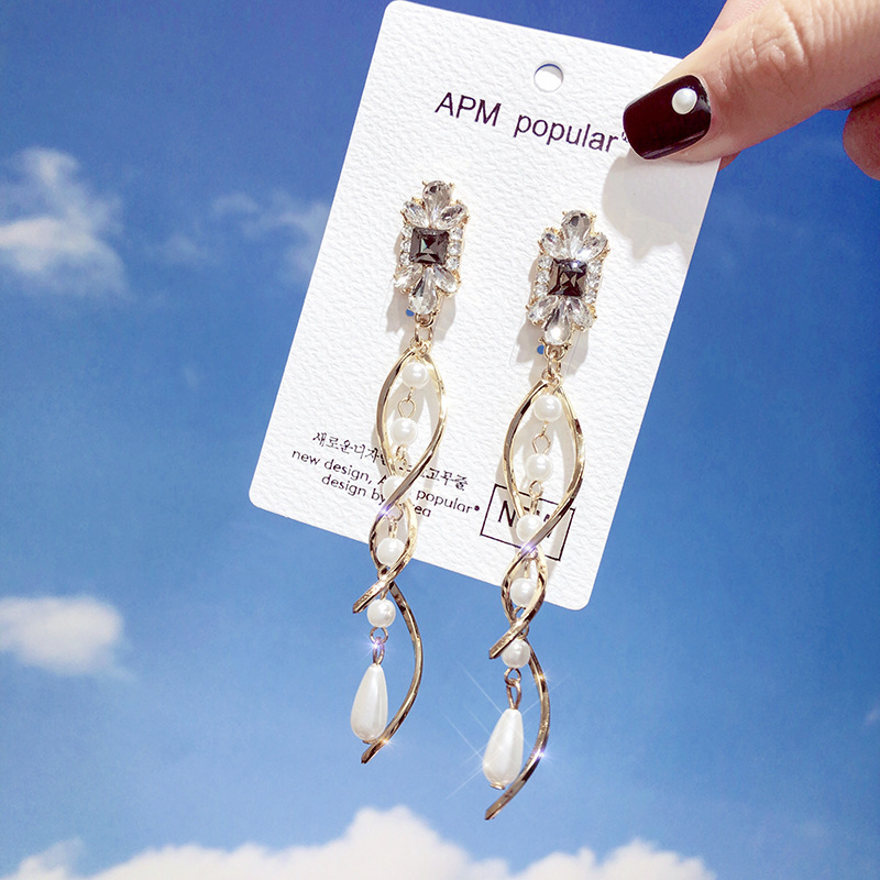 Fashion Personality Crystal Earrings Tassel Earrings Wholesale display picture 2