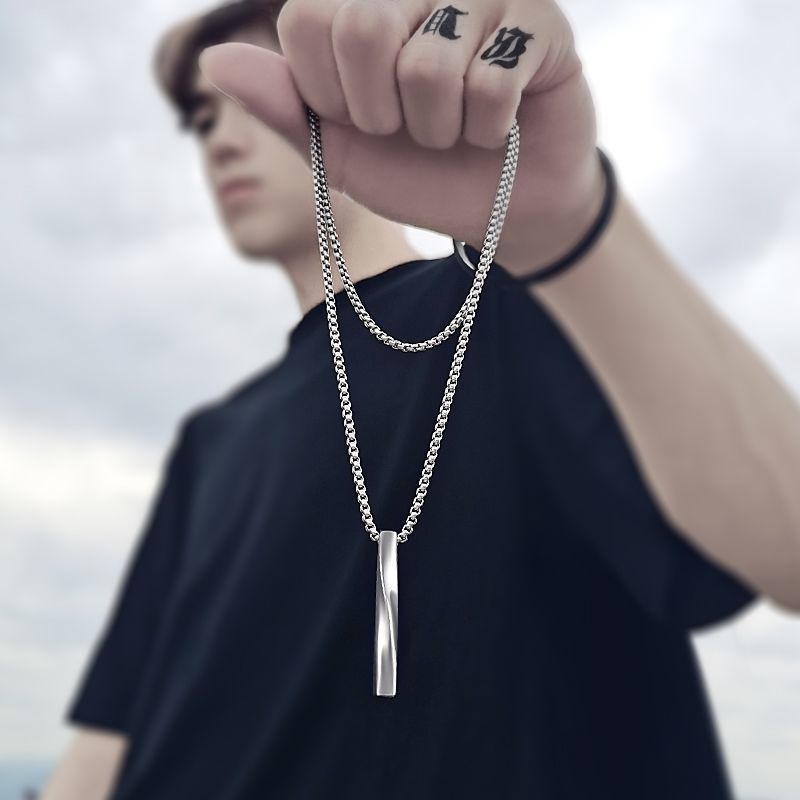 Personality Titanium Steel Necklace Hip Hop Simple Long Pendant Sweater Chain display picture 3