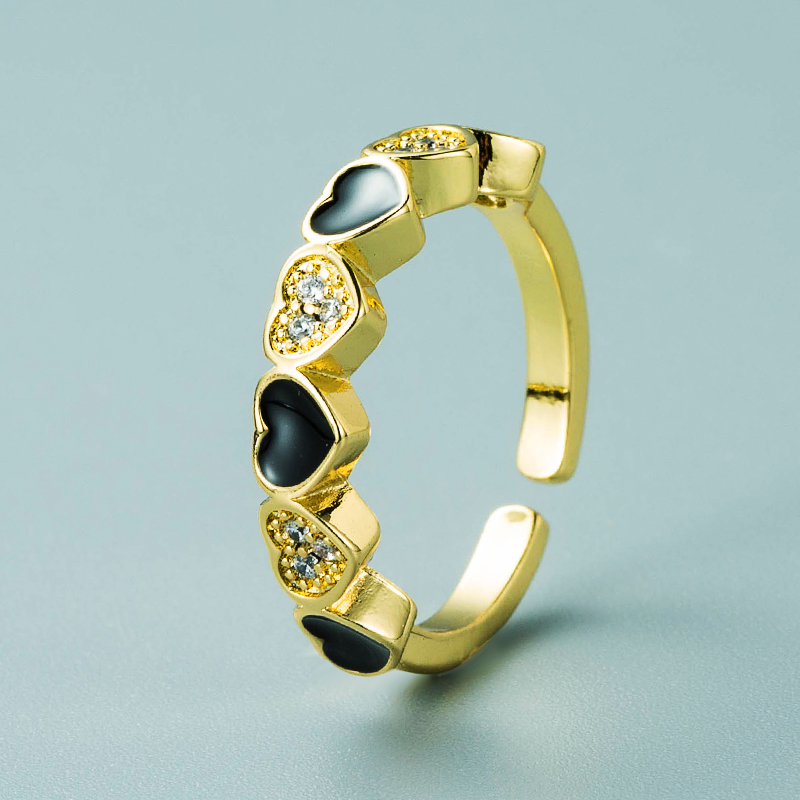 Creative Copper Gold-plated Micro-inlaid Zircon Heart-shaped Opening Adjustable Ring Female display picture 4