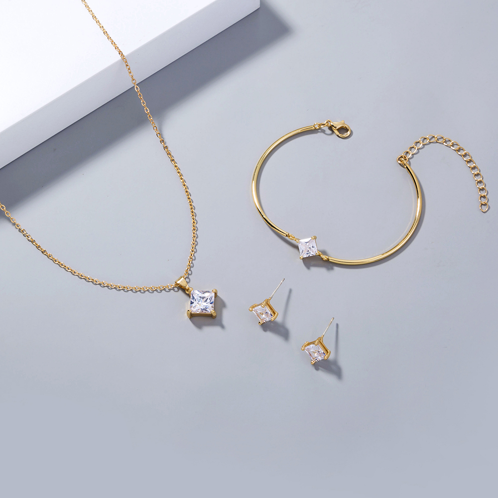 Simple Style Design Copper Zircon Bracelet Earrings Necklace 3-piece Jewelry Female display picture 4