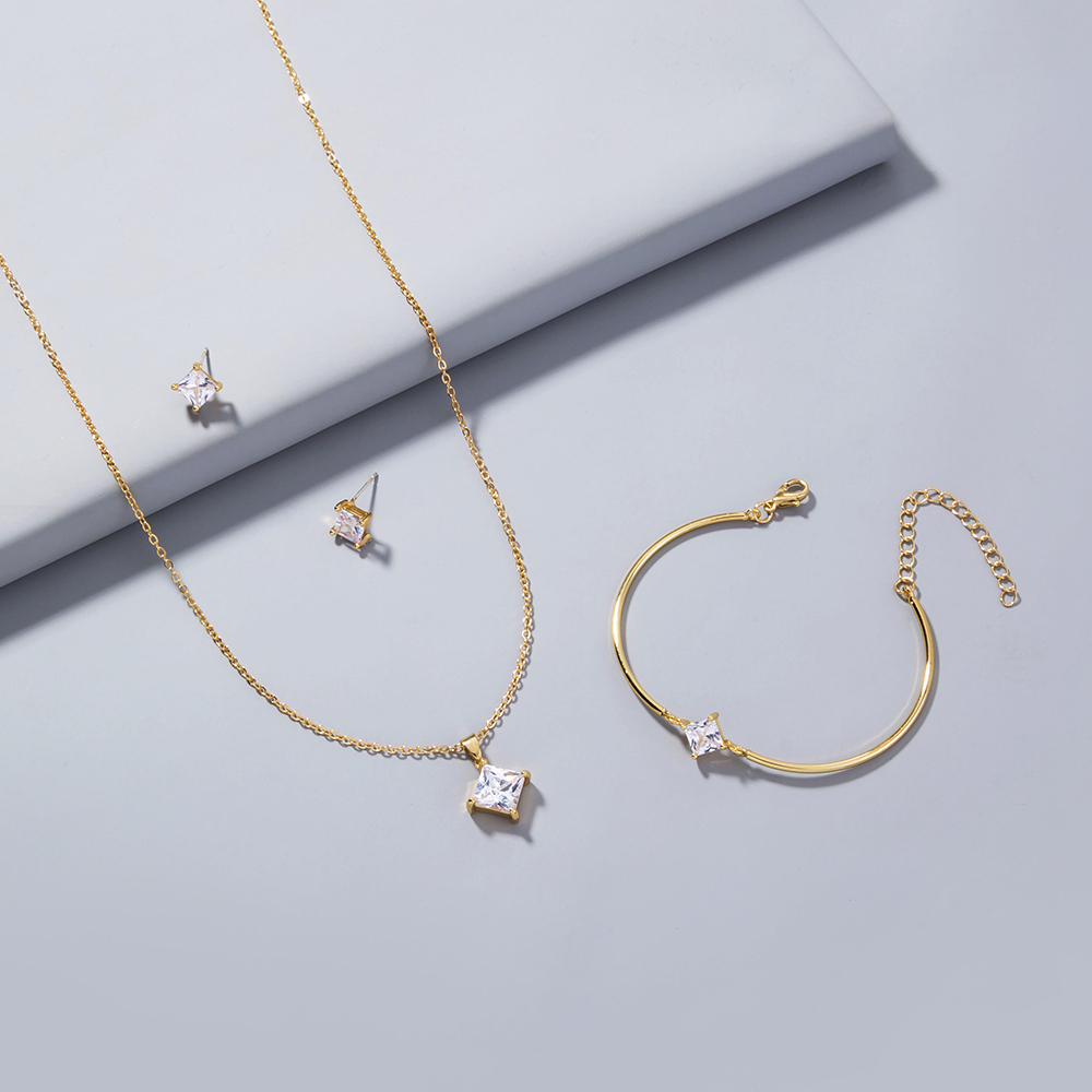 Simple Style Design Copper Zircon Bracelet Earrings Necklace 3-piece Jewelry Female display picture 6
