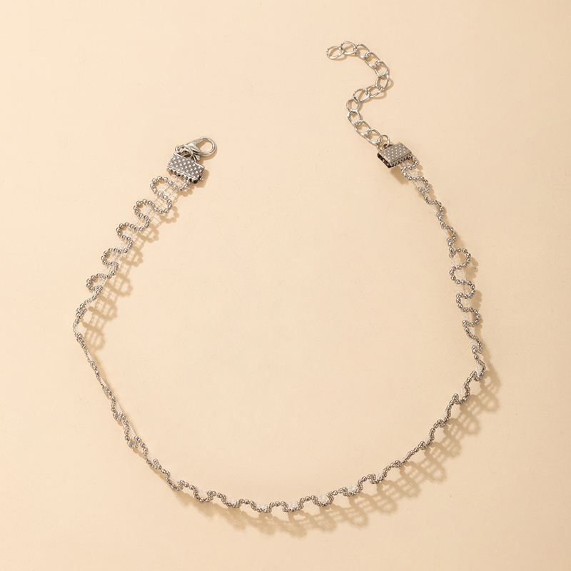Personalized Silver Wave Clavicle Chain Handmade Beaded Necklace display picture 2